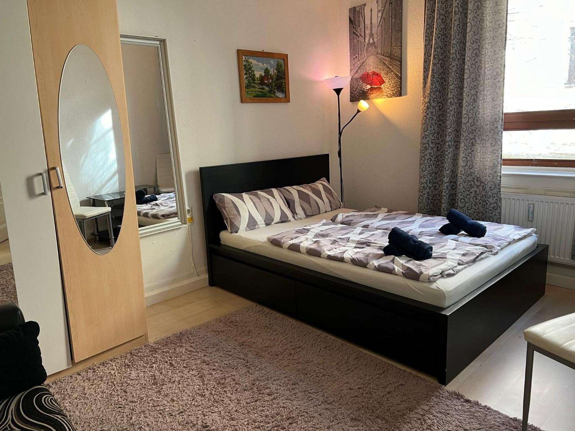 Unterkunft In Stuttgart Bagian luar foto